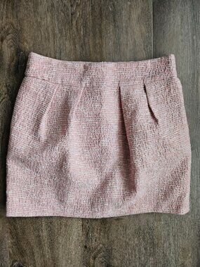 Zara pink cream boucle mini skirt women's size small pleated